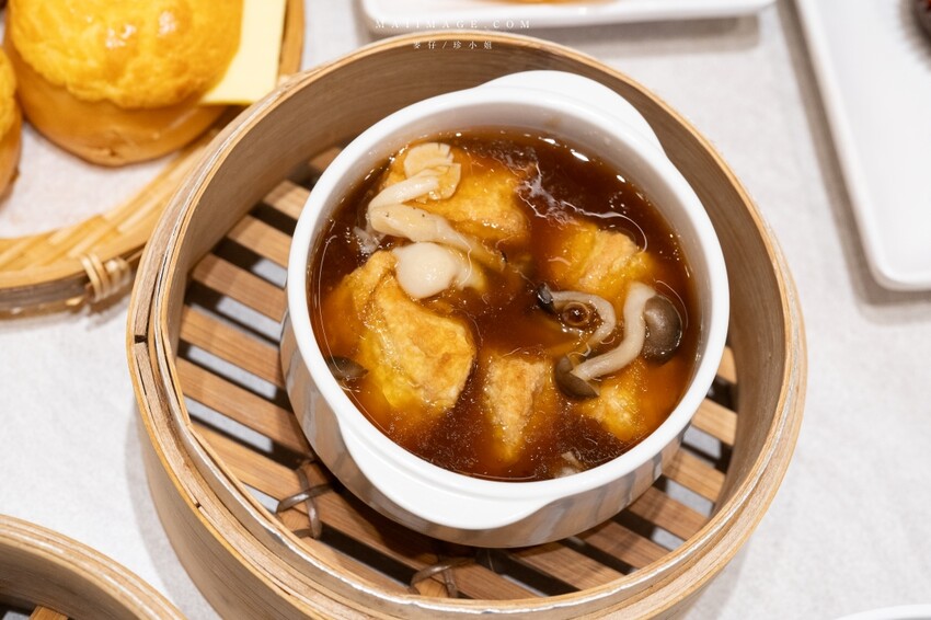 桃園市中壢區桃園美食｜點點心大江店～2訪依舊美味，2024全新推出港點新品道道無雷超好吃。桃園港式點心推薦