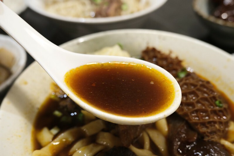 吾時•食5 10 10 牛肉麵  (51)