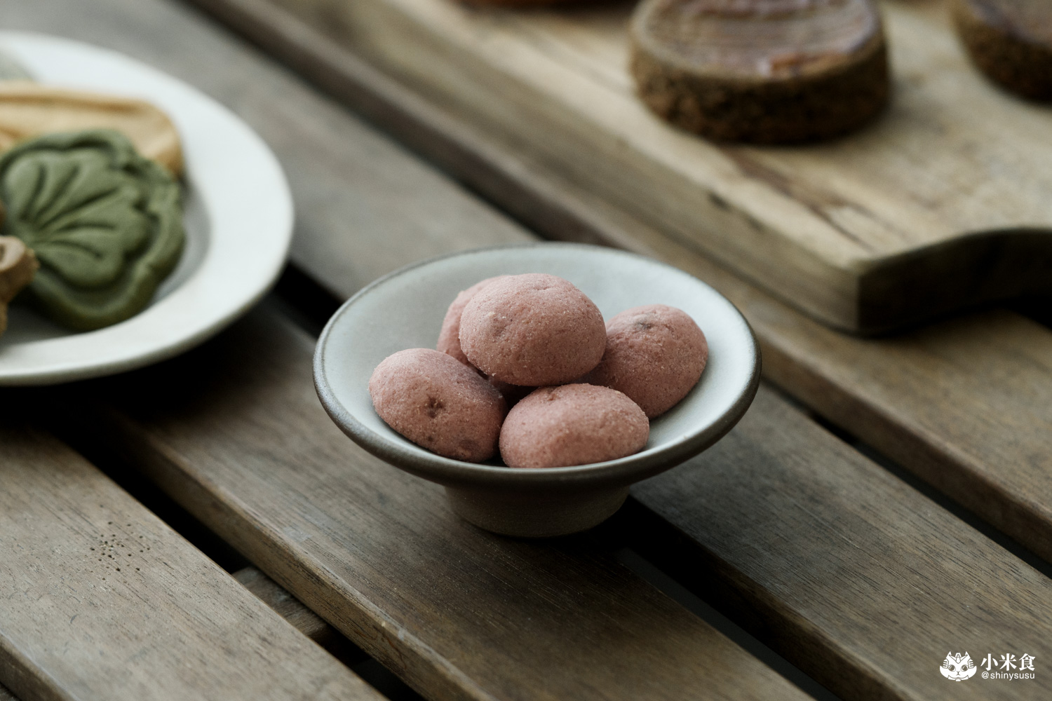 台中市烏日區CUPETIT 卡柏蒂精品甜點|碧波蕩漾的月光島語美入心,2025台中中秋禮盒推薦