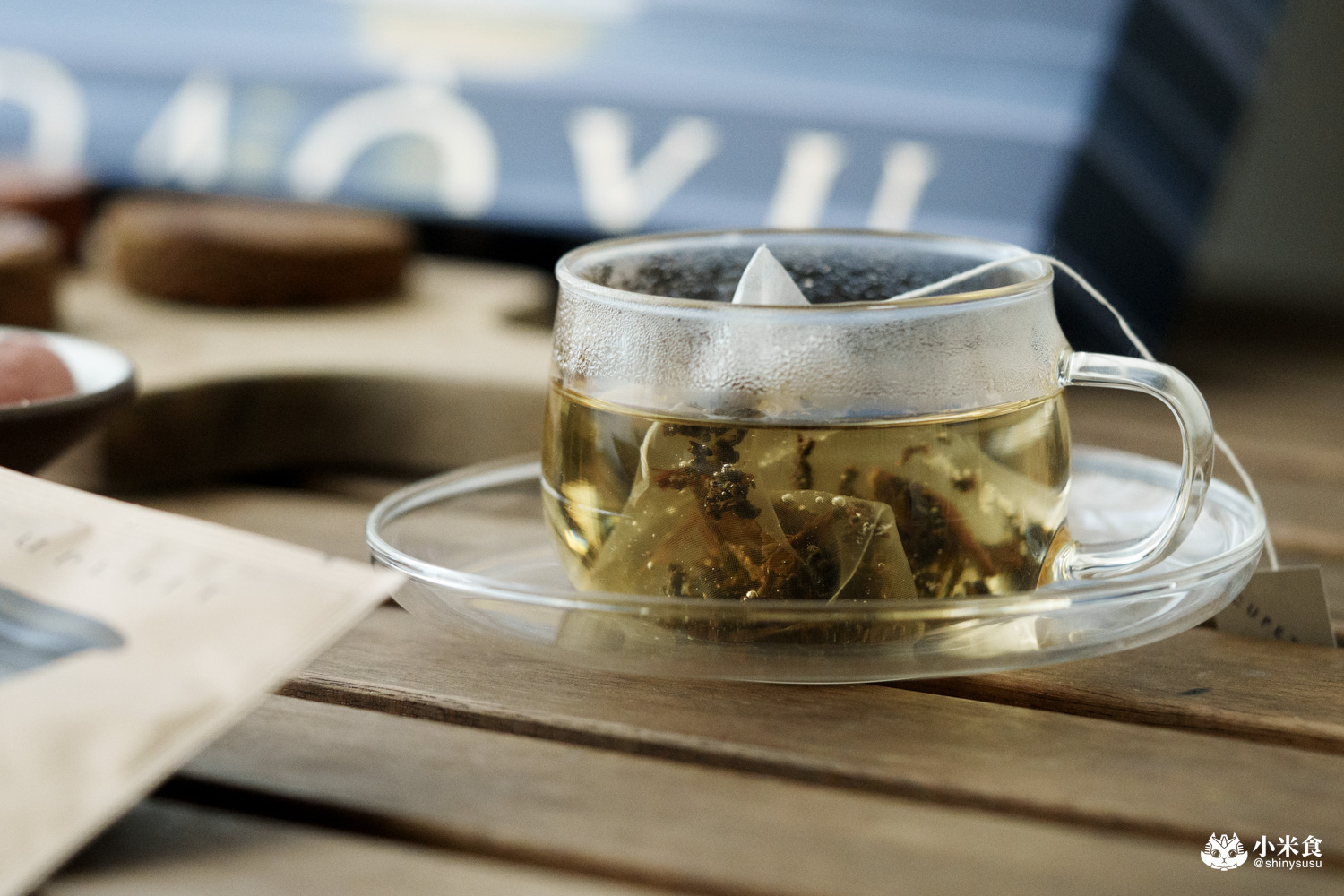 台中市烏日區CUPETIT 卡柏蒂精品甜點|碧波蕩漾的月光島語美入心,2025台中中秋禮盒推薦