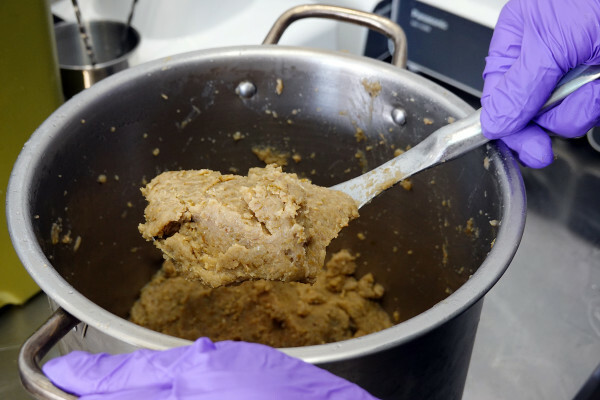 好喝又好玩的士林飲料店推薦-頃刻間綠豆沙牛奶專賣店，好喝士林手搖飲料外送推薦