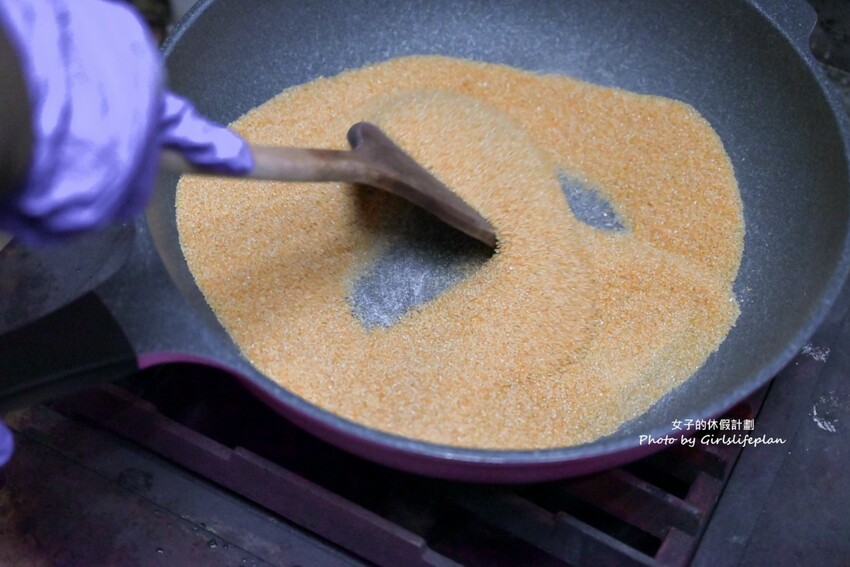 超有特色古早復古電玩風格飲料店，大推現場手刷日本靜岡抹茶一杯才60元，等待飲料時還可以免費雙人打電玩讓人不愛上這間店也難