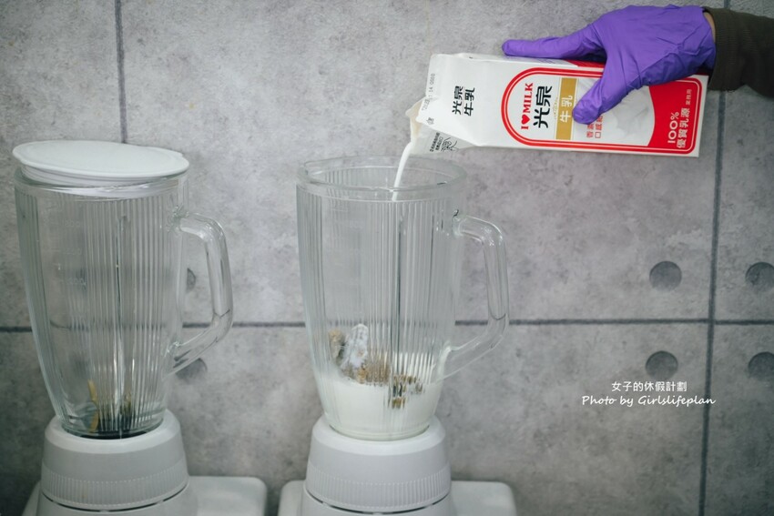 超有特色古早復古電玩風格飲料店，大推現場手刷日本靜岡抹茶一杯才60元，等待飲料時還可以免費雙人打電玩讓人不愛上這間店也難