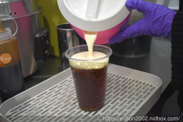 #文末抽獎 士林夜市 台北美食推薦 | 頃刻間 綠豆沙牛奶專賣店 真材實料的天然手搖飲