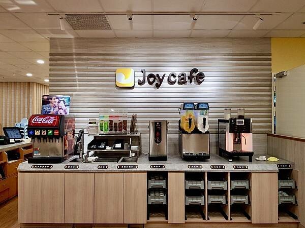 [林口美食] Joyfull台灣珍有福 龜山文青店 日本連鎖家庭式餐廳 @蛋寶趴趴go