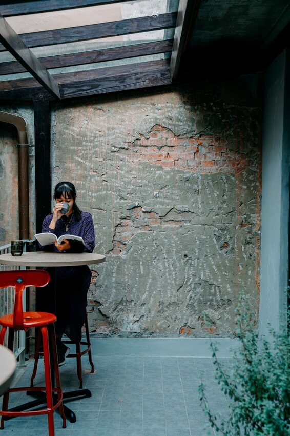 【台中中區｜美食】Hausinc 1035。台中文青新據點，HAUSINC CAFE進駐百年醫院建築