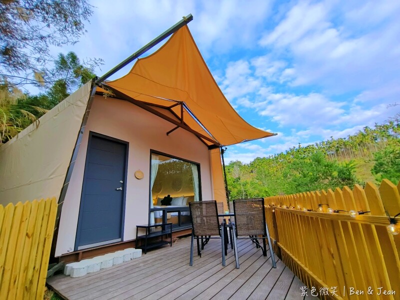 葉子秘境 森林系Villa》佔地1.2萬坪森林系住宿，新型態輕奢華免搭帳露營，一泊二食、獨立衛浴超享受、房內