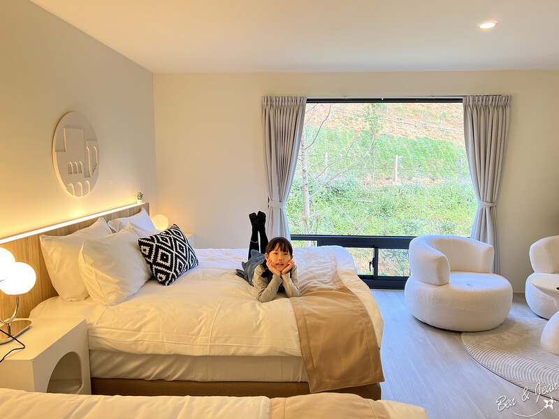 葉子秘境 森林系Villa》佔地1.2萬坪森林系住宿，新型態輕奢華免搭帳露營，一泊二食、獨立衛浴超享受、房內