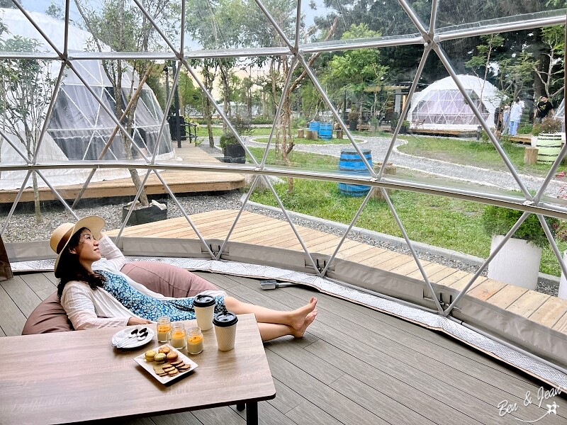 葉子秘境 森林系Villa》佔地1.2萬坪森林系住宿，新型態輕奢華免搭帳露營，一泊二食、獨立衛浴超享受、房內