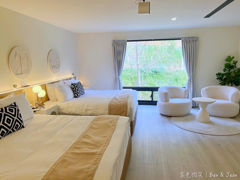 葉子秘境 森林系Villa》佔地1.2萬坪森林系住宿，新型態輕奢華免搭帳露營，一泊二食、獨立衛浴超享受、房內