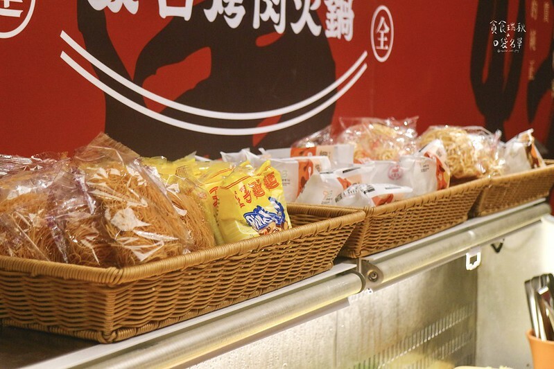 台中西屯｜蒙古烤肉吃到飽最低298元起！還有鴦鴛火鍋可加購，