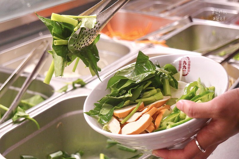 台中西屯｜蒙古烤肉吃到飽最低298元起！還有鴦鴛火鍋可加購，