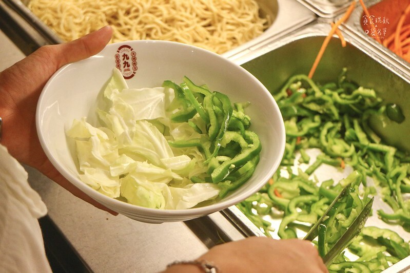 台中西屯｜蒙古烤肉吃到飽最低298元起！還有鴦鴛火鍋可加購，