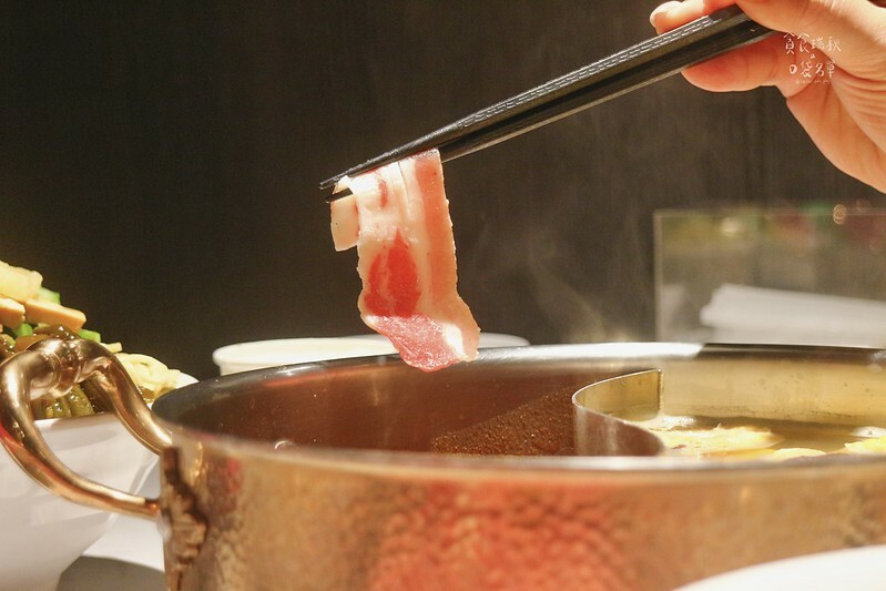 台中西屯｜蒙古烤肉吃到飽最低298元起！還有鴦鴛火鍋可加購，