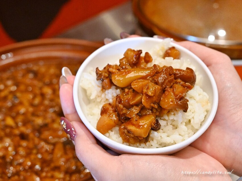 九九蒙古烤肉火鍋｜台中蒙古烤肉吃到飽，最低只要298元起，還有打拋豬、咖哩飯、麻辣豆腐鴨血吃到飽～