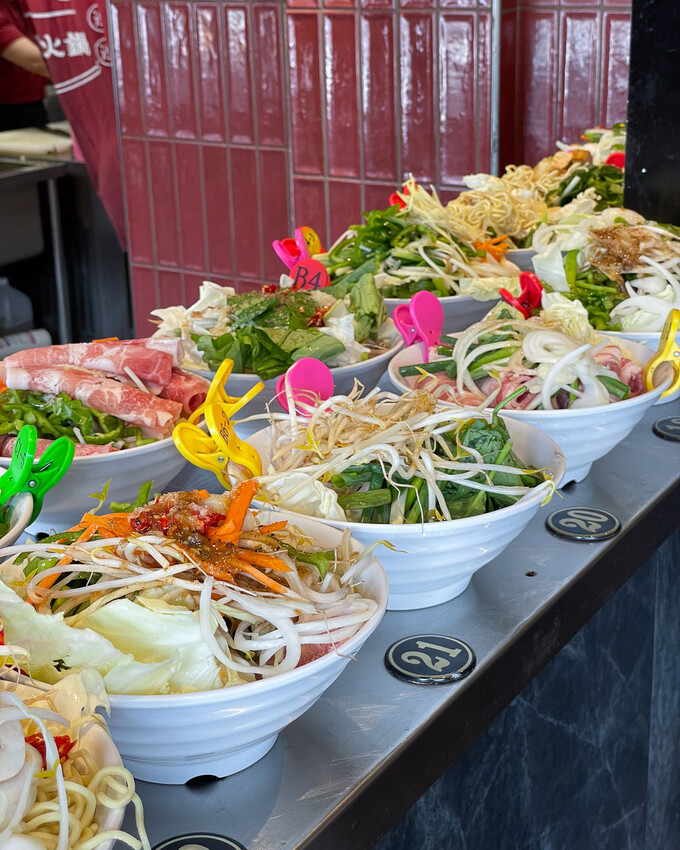 平日不用300元的蒙古烤肉!火烤兩吃、豐盛自助吧,台中必吃 - 安妮 Anny