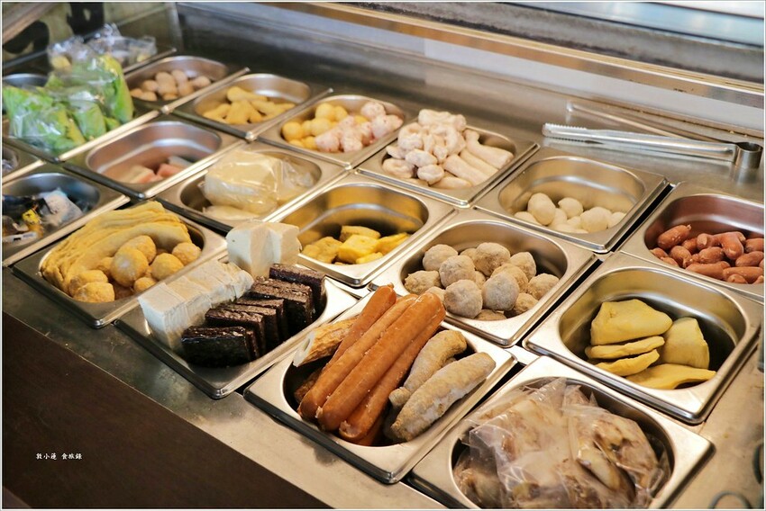 【高雄】食扒穗 小港店‧不一樣的午晚餐，來碗川式特辣炒泡麵、麻辣燙 - 敦 小 蓮の食旅錄