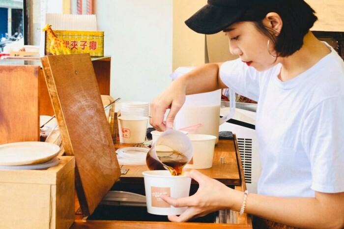 台北中山區美食/行天宮旁新開幕JONAJA 就那家早午餐!義大利麵、燉飯、咖啡、甜點通通有