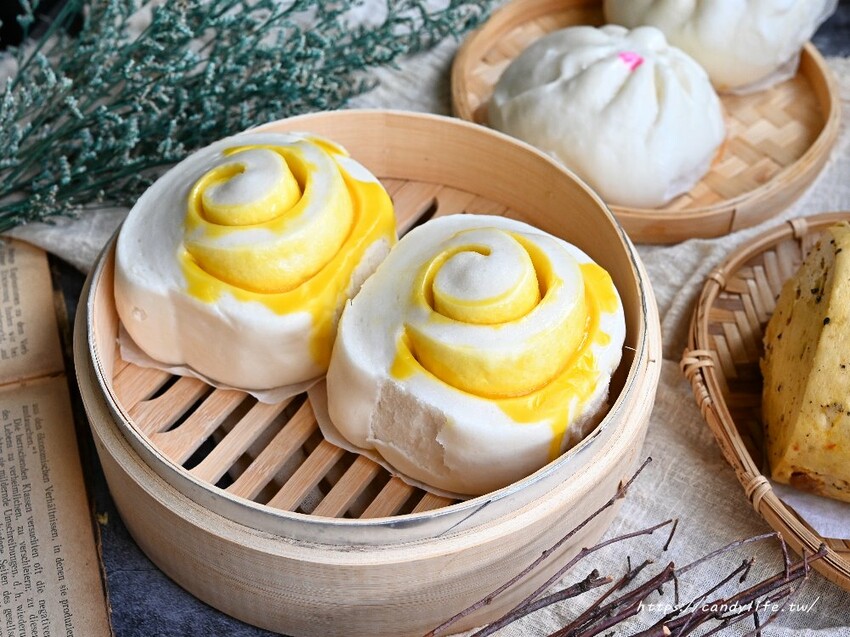 東興包子舖｜台中饅頭包子推薦，選用鼎泰豐同等級麵粉，近30種口味，早上六點開賣，常常開賣兩小時就賣完，想吃建議早點來！