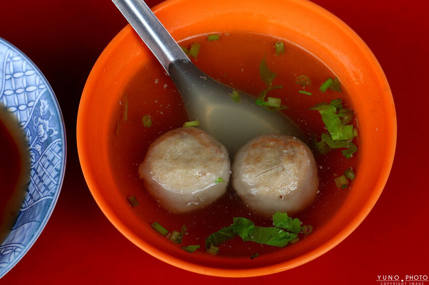 南投縣竹山鎮傳承四代百年肉圓台式下午茶 只要銅板價 一天只賣四小時 晚來吃不到|百年廟口肉圓(南投竹山老街小吃)