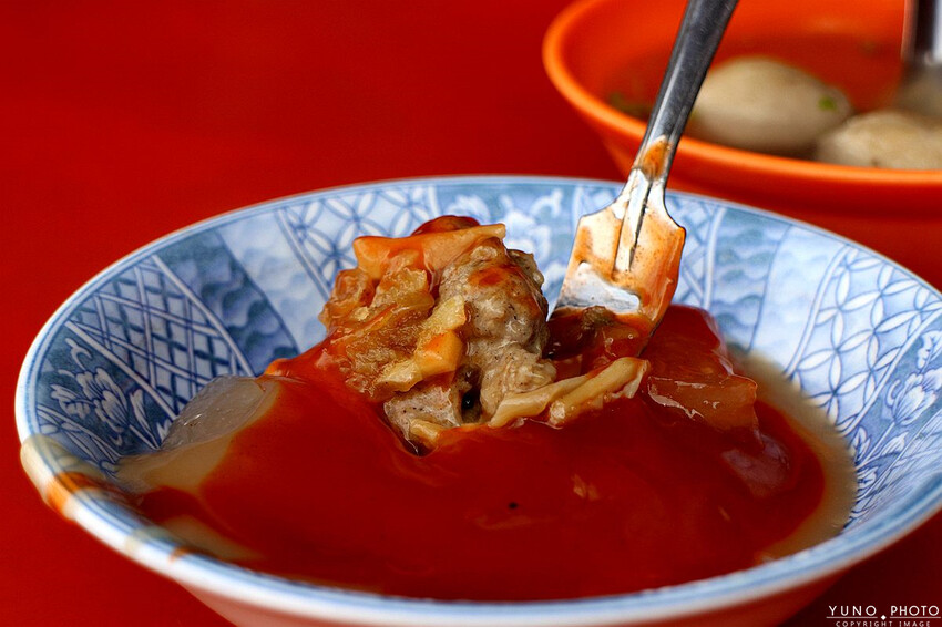 南投縣竹山鎮傳承四代百年肉圓台式下午茶 只要銅板價 一天只賣四小時 晚來吃不到|百年廟口肉圓(南投竹山老街小吃)