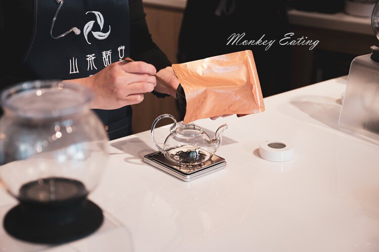 【南投竹山美食】山茶話堂｜質感時尚茶館，甜點咖啡下午茶。南投下午茶推薦 - 貪吃猴的幻想