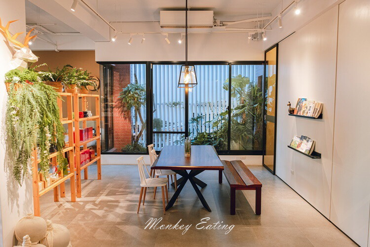 【南投竹山美食】山茶話堂｜質感時尚茶館，甜點咖啡下午茶。南投下午茶推薦 - 貪吃猴的幻想