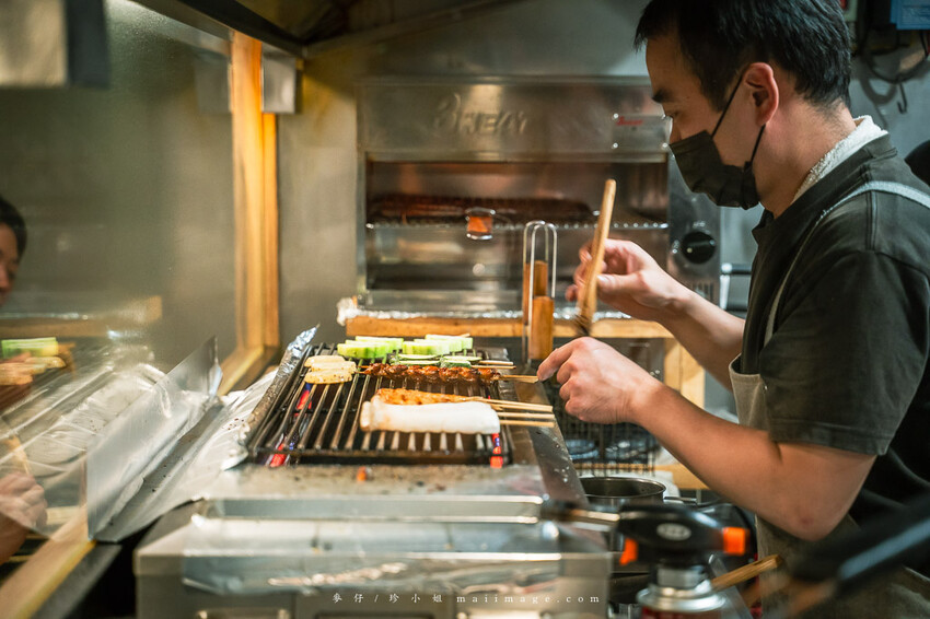 台北美食｜燒究食寓居酒屋～萬華在地人激推的優秀居酒屋，海鮮料理超強、串燒烤物也夠水準，捷運龍山寺美食