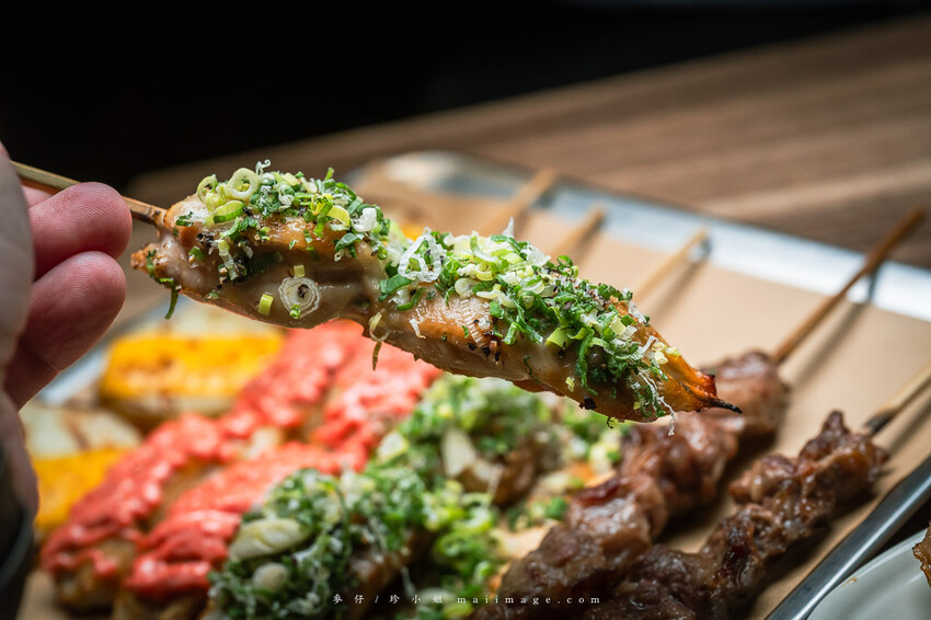 台北美食｜燒究食寓居酒屋～萬華在地人激推的優秀居酒屋，海鮮料理超強、串燒烤物也夠水準，捷運龍山寺美食