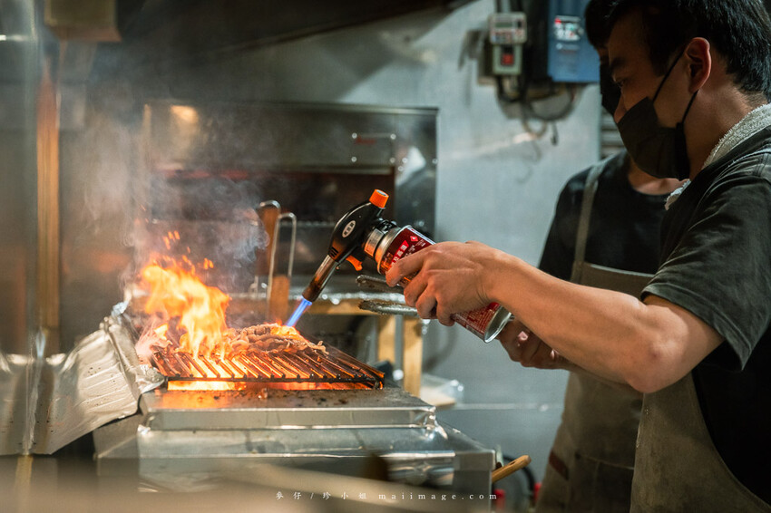 台北美食｜燒究食寓居酒屋～萬華在地人激推的優秀居酒屋，海鮮料理超強、串燒烤物也夠水準，捷運龍山寺美食