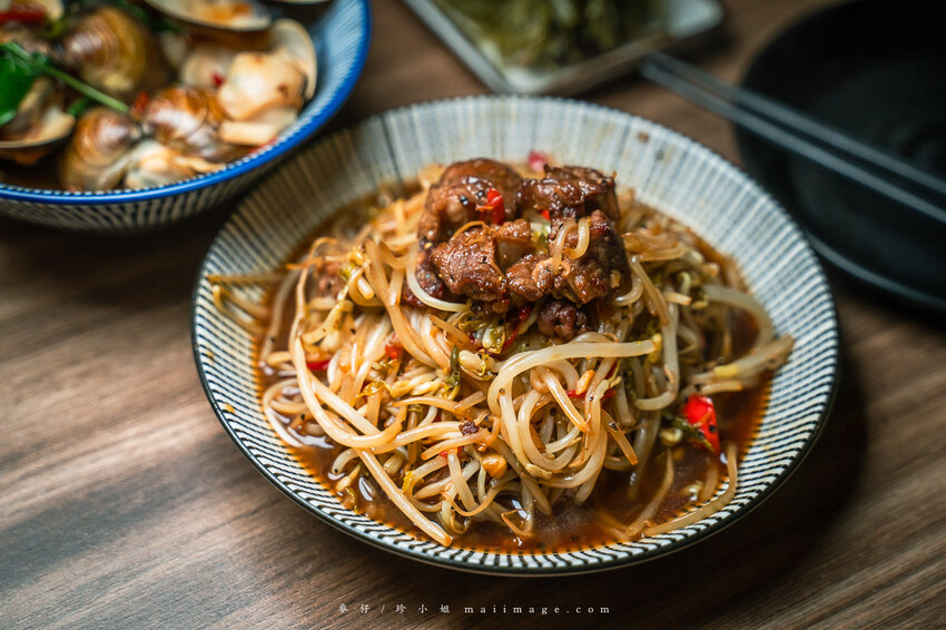 台北美食｜燒究食寓居酒屋～萬華在地人激推的優秀居酒屋，海鮮料理超強、串燒烤物也夠水準，捷運龍山寺美食