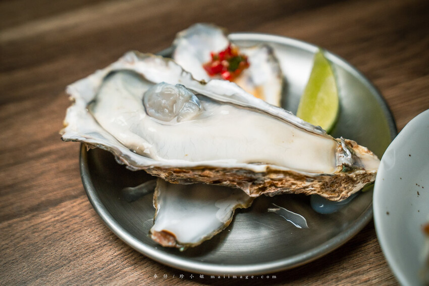台北美食｜燒究食寓居酒屋～萬華在地人激推的優秀居酒屋，海鮮料理超強、串燒烤物也夠水準，捷運龍山寺美食