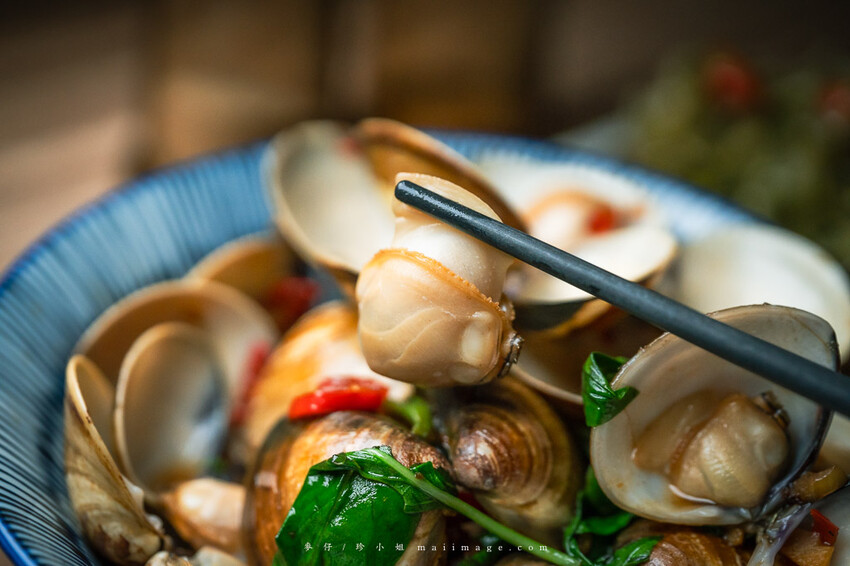 台北美食｜燒究食寓居酒屋～萬華在地人激推的優秀居酒屋，海鮮料理超強、串燒烤物也夠水準，捷運龍山寺美食