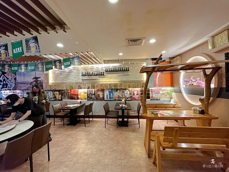 村日式料理 上100種日料任您吃到飽 階梯式擺盤霸氣上桌 超巨大的生蠔有夠邪惡的啦!