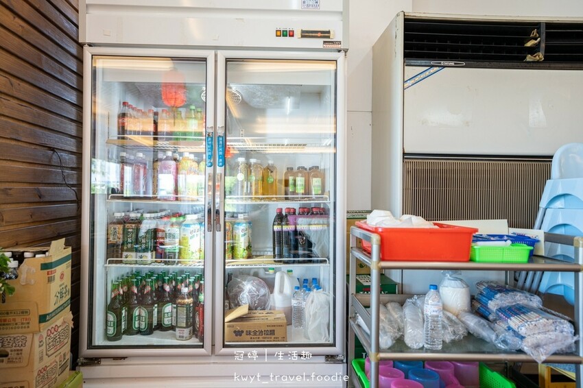 LINE_ALBUM_墾丁後壁湖海鮮餐廳推薦-易之林海鮮餐廳海景店-墾丁後壁湖美食推薦-墾丁後壁湖_28.jpg LINE_ALBUM_墾丁後壁湖海鮮餐廳推薦-易之林海鮮餐廳海景店-墾丁後壁湖美食推薦-墾丁後壁湖_28.jpg