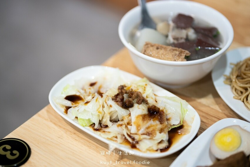 LINE_ALBUM_北屯美食小吃推薦-老食人爌肉飯-北屯銅板美食推薦-太原火車站美食推薦-捷運四_7.jpg LINE_ALBUM_北屯美食小吃推薦-老食人爌肉飯-北屯銅板美食推薦-太原火車站美食推薦-捷運四_7.jpg