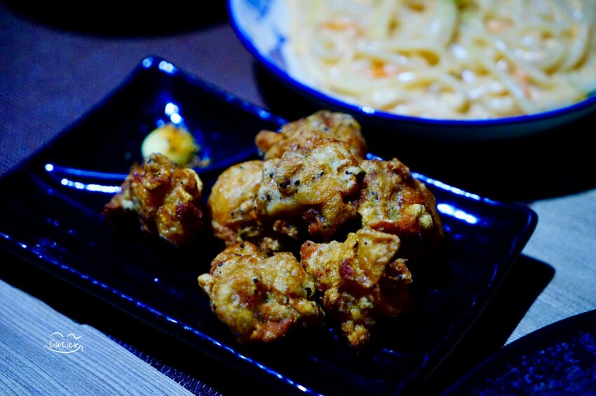 忠孝復興也有這種激安の店！被粉紅烏龍麵與超值酒精放題擄獲了！