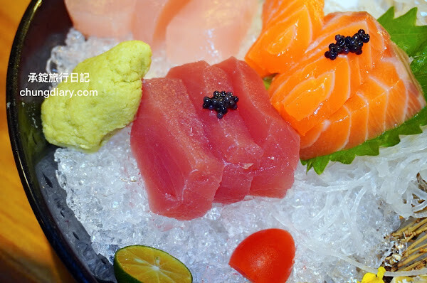 台中廣三SOGO百貨後方，平價日式居酒屋，晚餐宵夜喝酒好去處！ - 承錠旅行日記