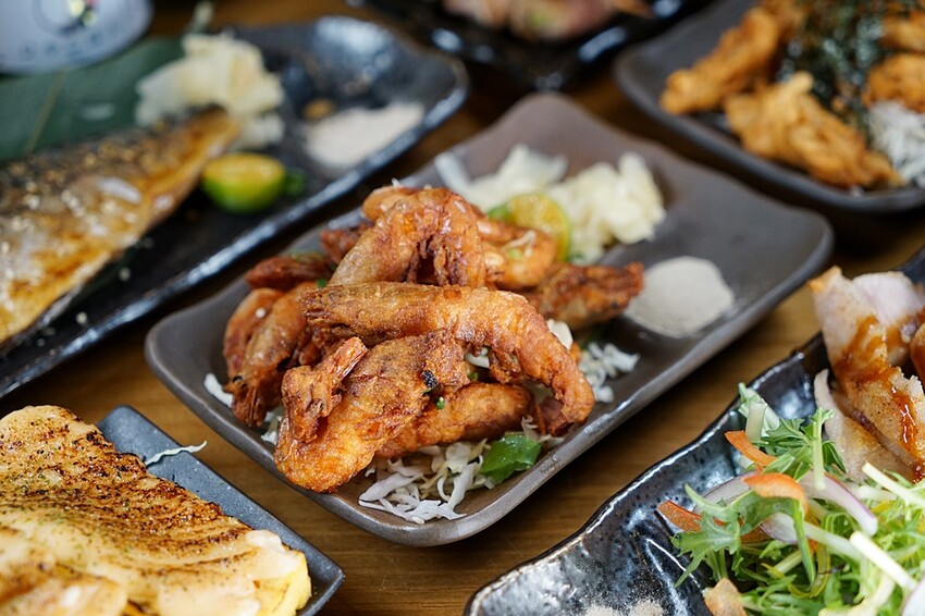 秒飛日本！！台北高人氣居酒屋插旗台中，大啖平價日式料理、串燒、創意料理，菜單完全無雷！