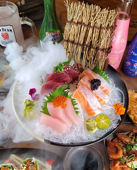 秒飛日本！！台北高人氣居酒屋插旗台中，大啖平價日式料理、串燒、創意料理，菜單完全無雷！