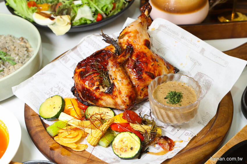 安南區的雪山~藏身在工業區的超夢幻咖啡廳,純白玻璃屋美到翻「MT.Sylvia Coffee 雪山貓」超吸睛聖誕烤雞餐,超Chill氛圍宛如偽出國 @台南好Food遊