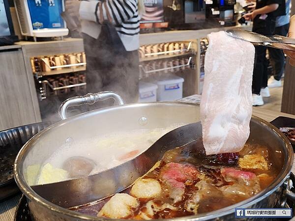 基隆火鍋吃到飽【涮樂和牛鍋物】和牛三吃！上百種自助鍋料、飲品、冰品吃到飽／基隆美食