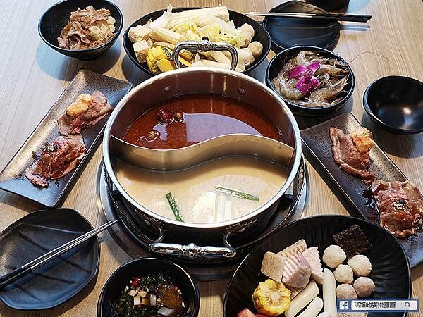 基隆火鍋吃到飽【涮樂和牛鍋物】和牛三吃！上百種自助鍋料、飲品、冰品吃到飽／基隆美食