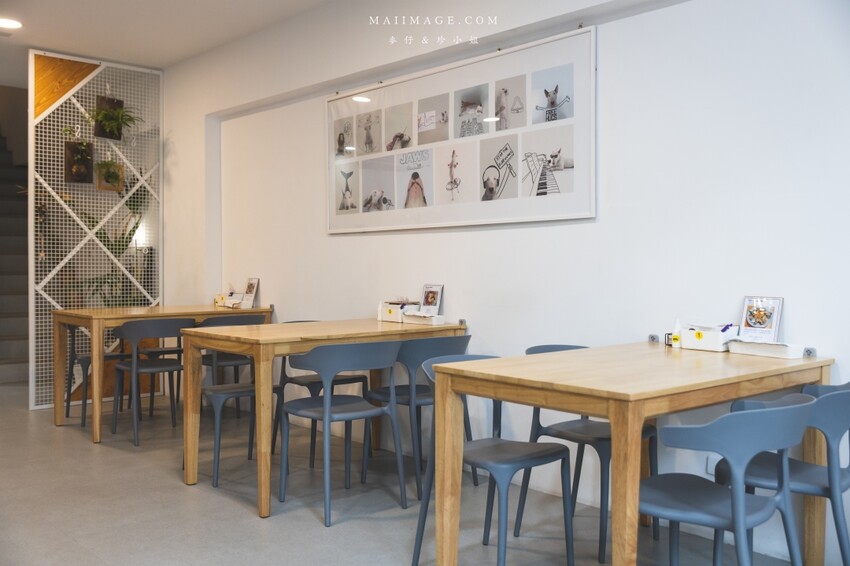 桃園美食|食光杯桃園銘傳店~海鮮控看過來,浮誇系的複合式餐廳你吃過了嗎?超蝦義大利麵蝦滿到幾乎看不到