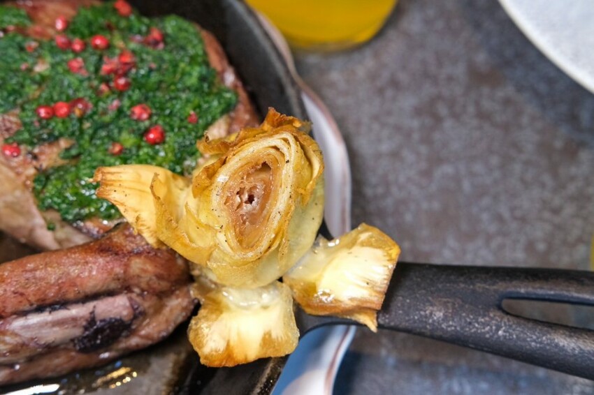 驢子餐廳 ｜台北最正宗的義大利料理，挑戰比臉大的巨無霸戰斧豬排! - 肉依小姐吃什麼