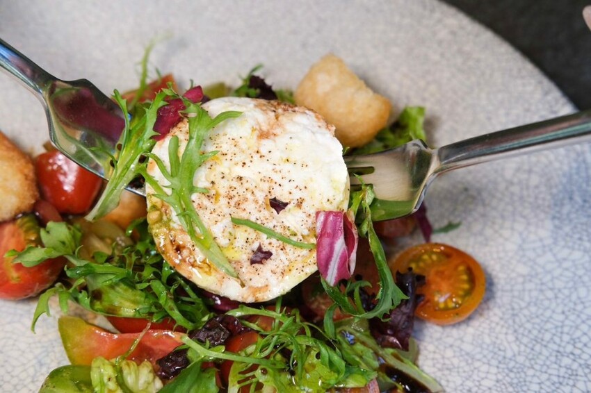 驢子餐廳 ｜台北最正宗的義大利料理，挑戰比臉大的巨無霸戰斧豬排! - 肉依小姐吃什麼