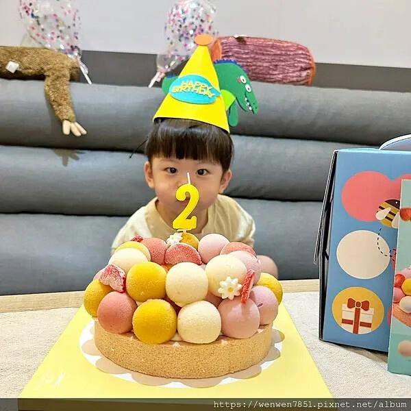 卡瓦蛋糕超美冰淇淋款！新莊人氣首選，新莊生日蛋糕推薦。