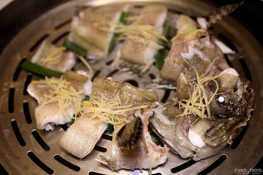新北市新莊區海鮮控必收名單！超猛龍虎斑、波士頓龍蝦齊上桌 還有雞湯喝到飽  管家式桌邊服務｜濤濤海鮮蒸氣鍋(新莊美食