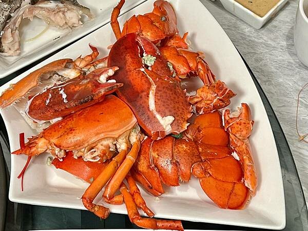 ＋（新北美食）濤濤海鮮蒸氣鍋～海鮮清蒸最好吃、澎湃上湯瑤柱粥