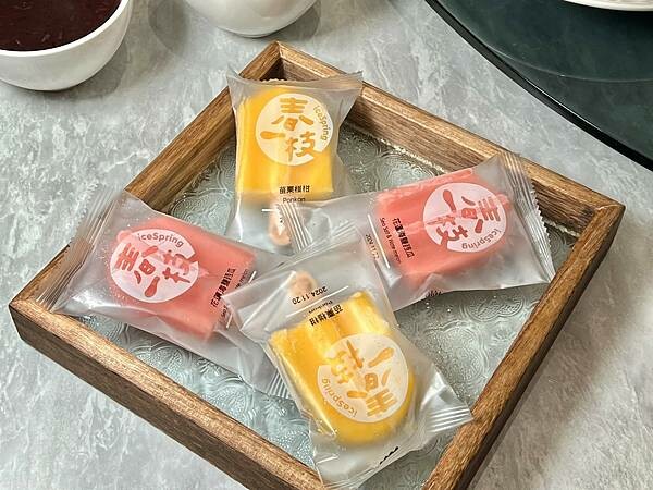 ＋（新北美食）濤濤海鮮蒸氣鍋～海鮮清蒸最好吃、澎湃上湯瑤柱粥